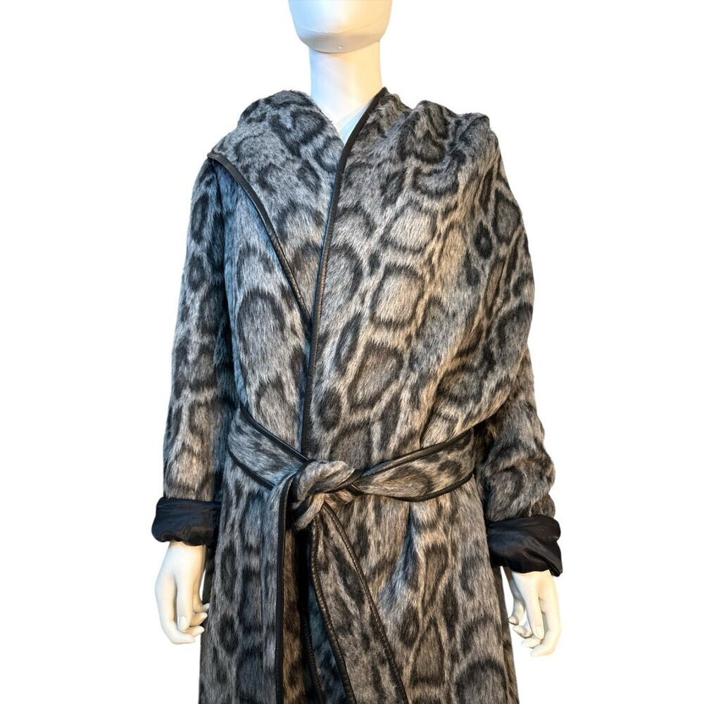Diane Von Furstenberg Hooded Polly Animal Print and Leather Coat Size XL EUC - Picture 3 of 11